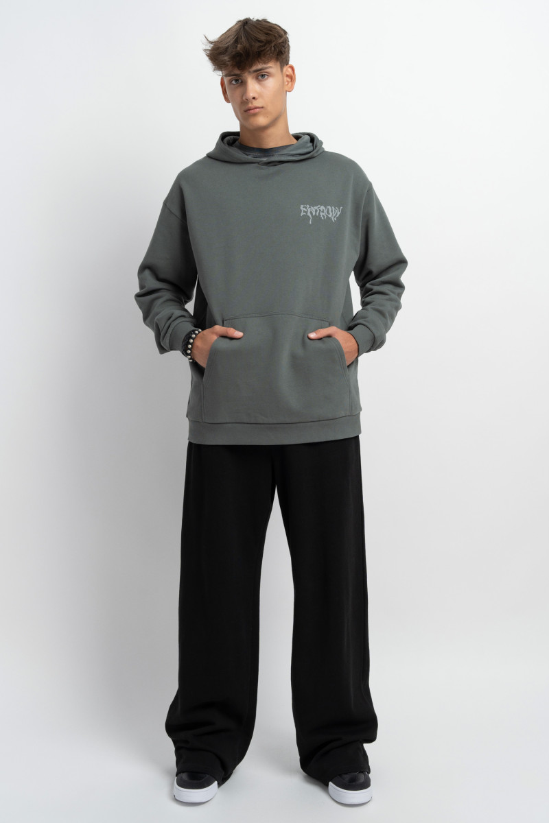 Czarne gładkie spodnie dresowe z szerokimi nogawkami