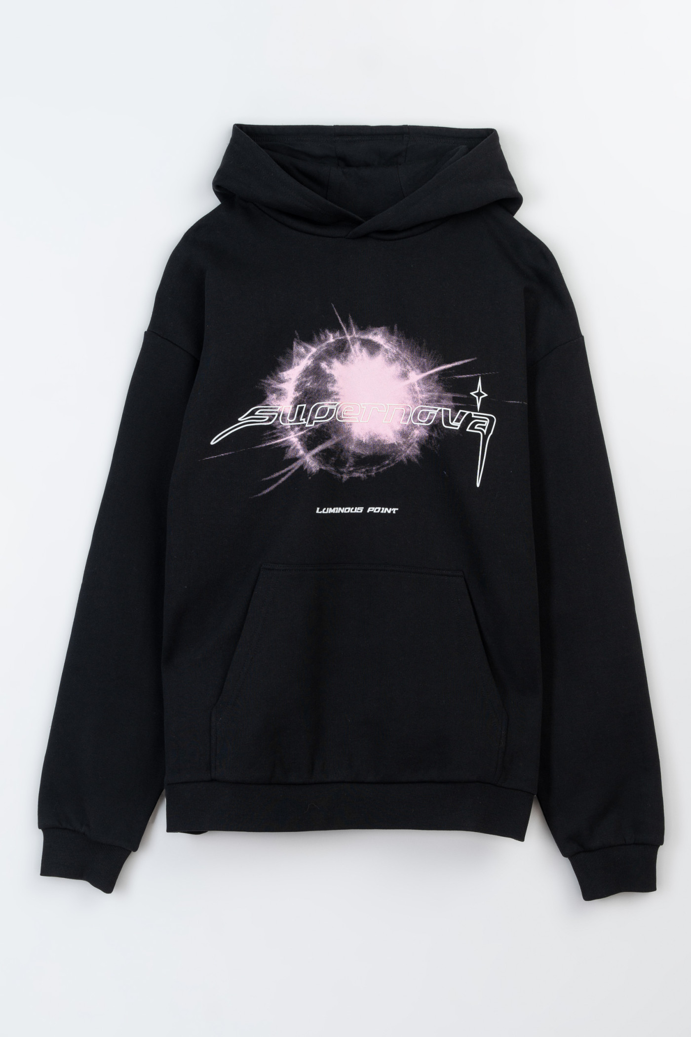 Czarna bluza z kapturem z autorską grafiką z przodu