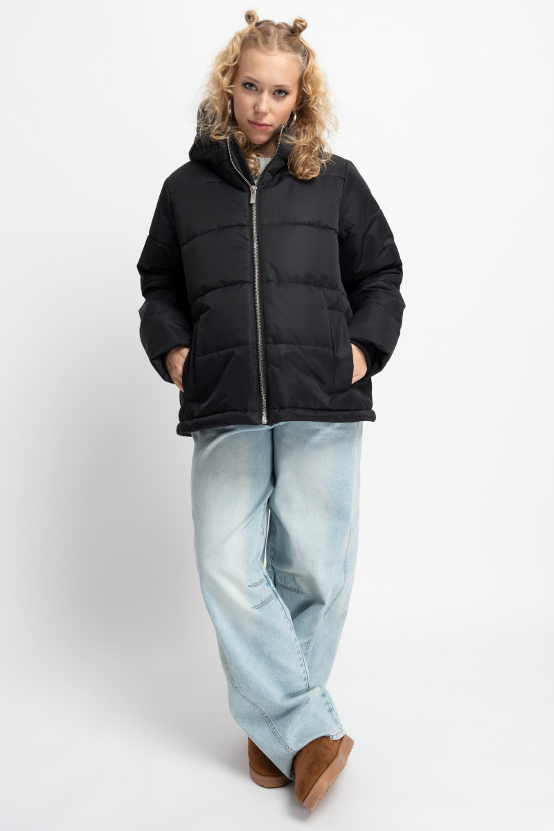 Czarna pikowana kurtka ocieplana, czarny