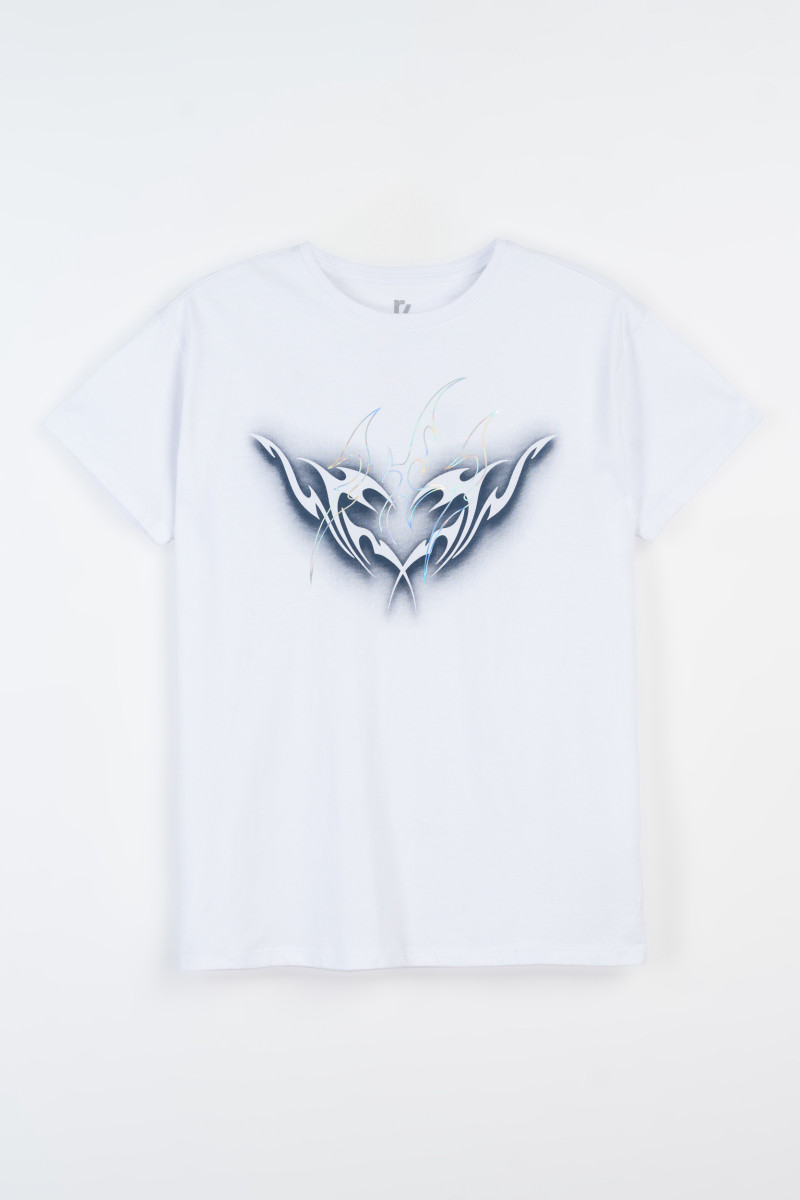 Biały t-shirt z nadrukiem na całości