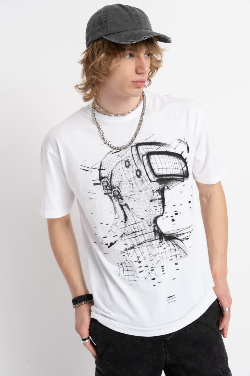 Biały t-shirt z autorską grafiką z przodu