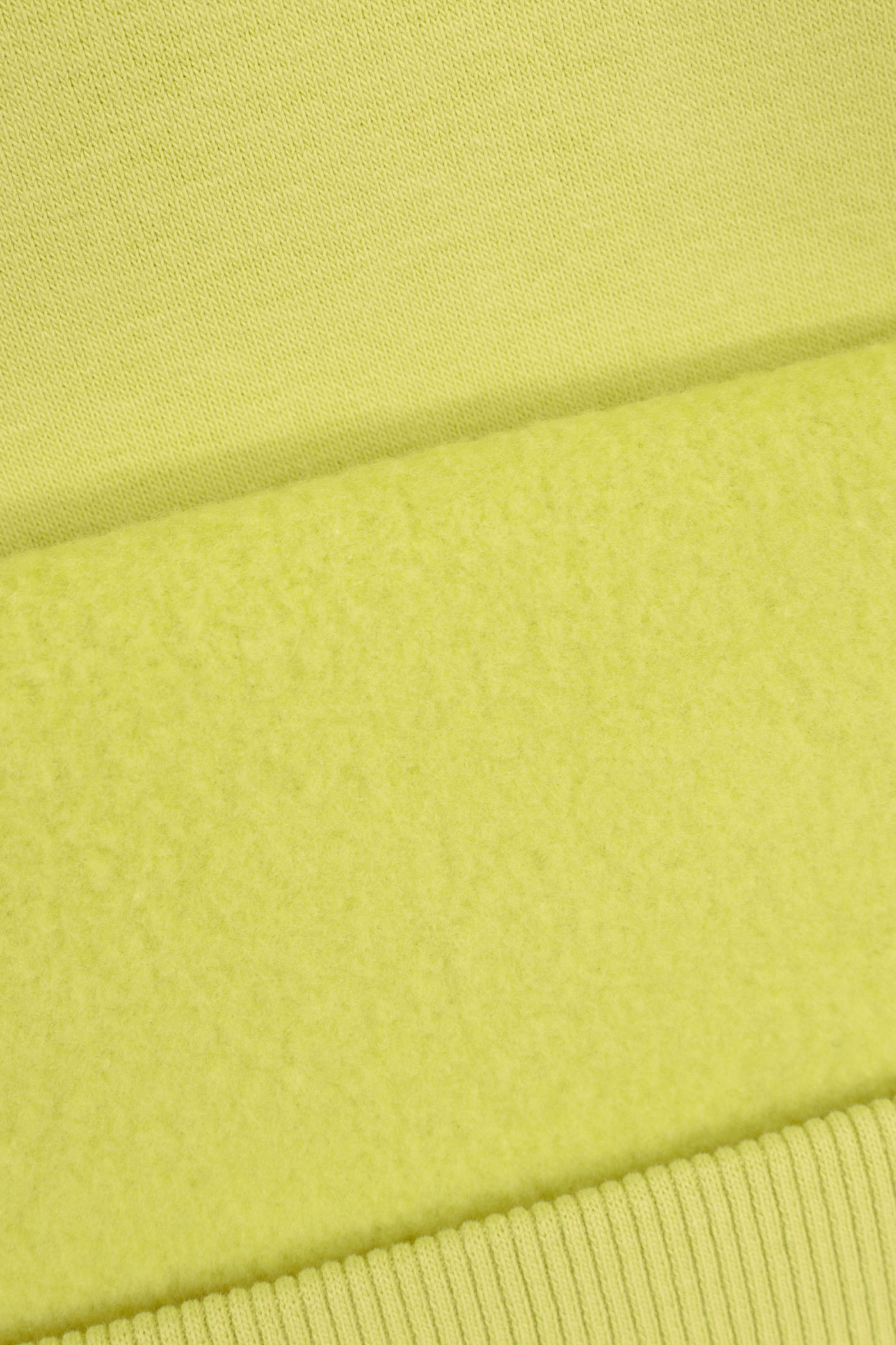 Limonkowa bluza z kapturem z modnymi naszywkami