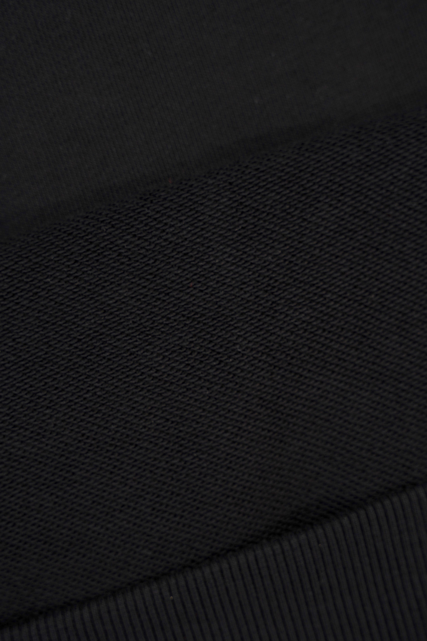 Czarna bluza REGULAR z kapturem z autorską grafiką z przodu