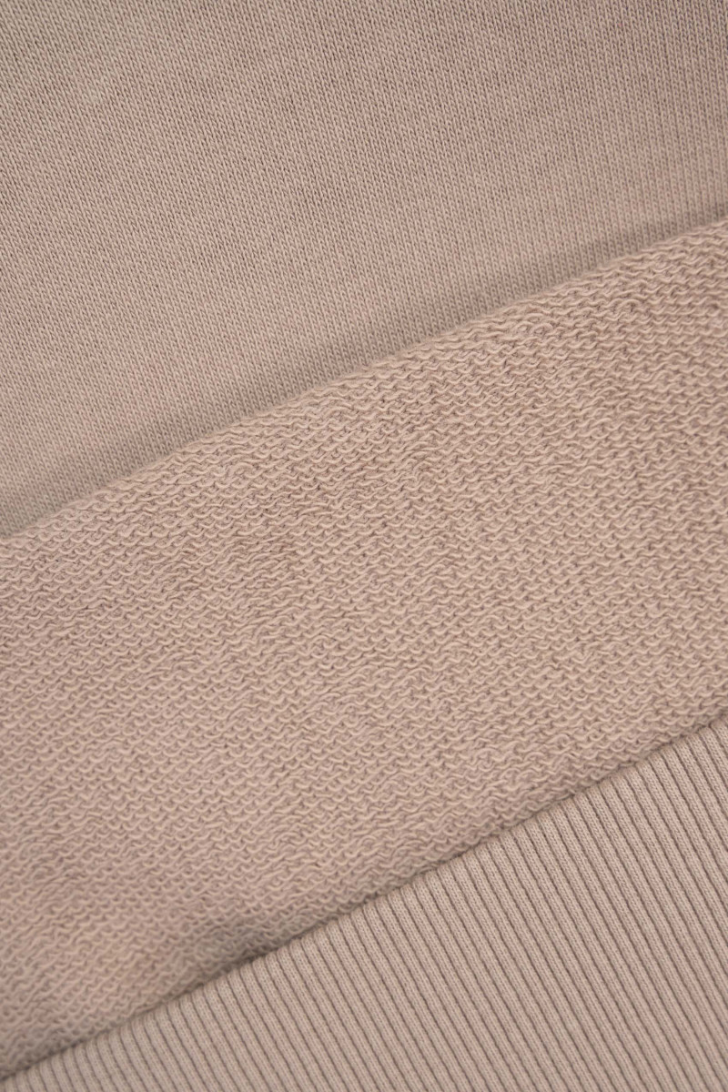 Beżowa bluza z kapturem z autorską grafiką z tyłu