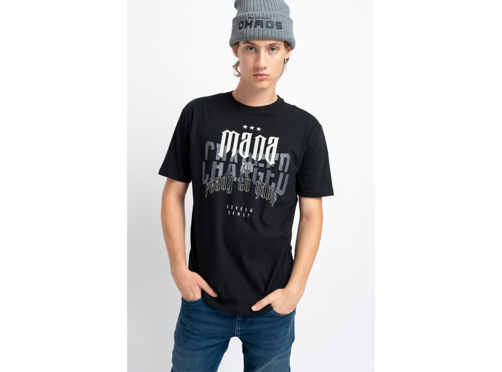 Czarny t-shirt z autorską grafika z przodu