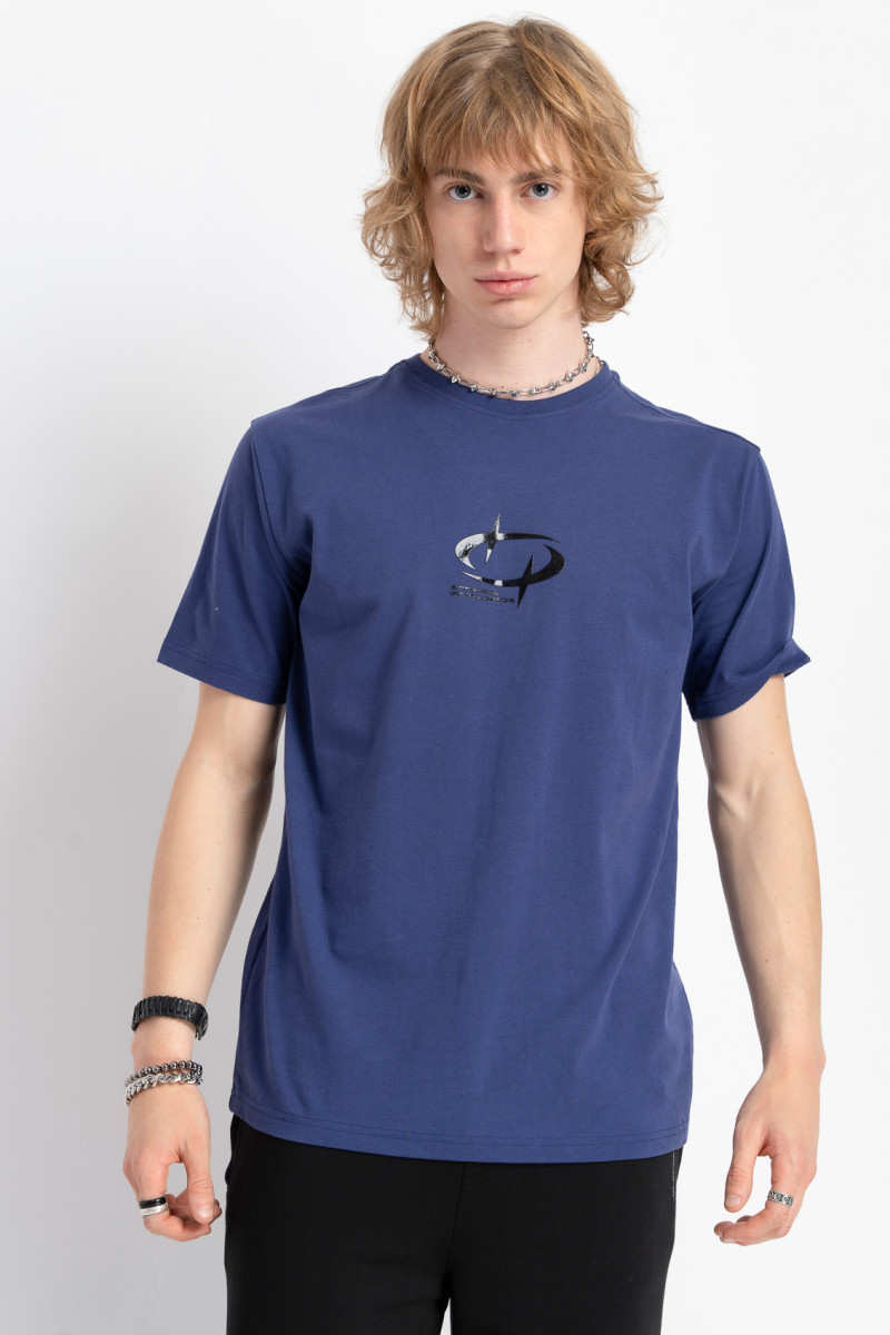 Granatowy t-shirt z minimalistyczną grafiką z przodu Granatowy t-shirt z minimalistyczną grafiką z przodu