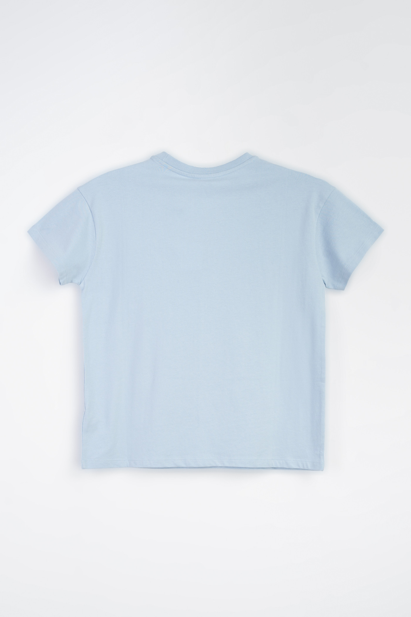 Błękitny t-shirt z autorską grafiką z przodu