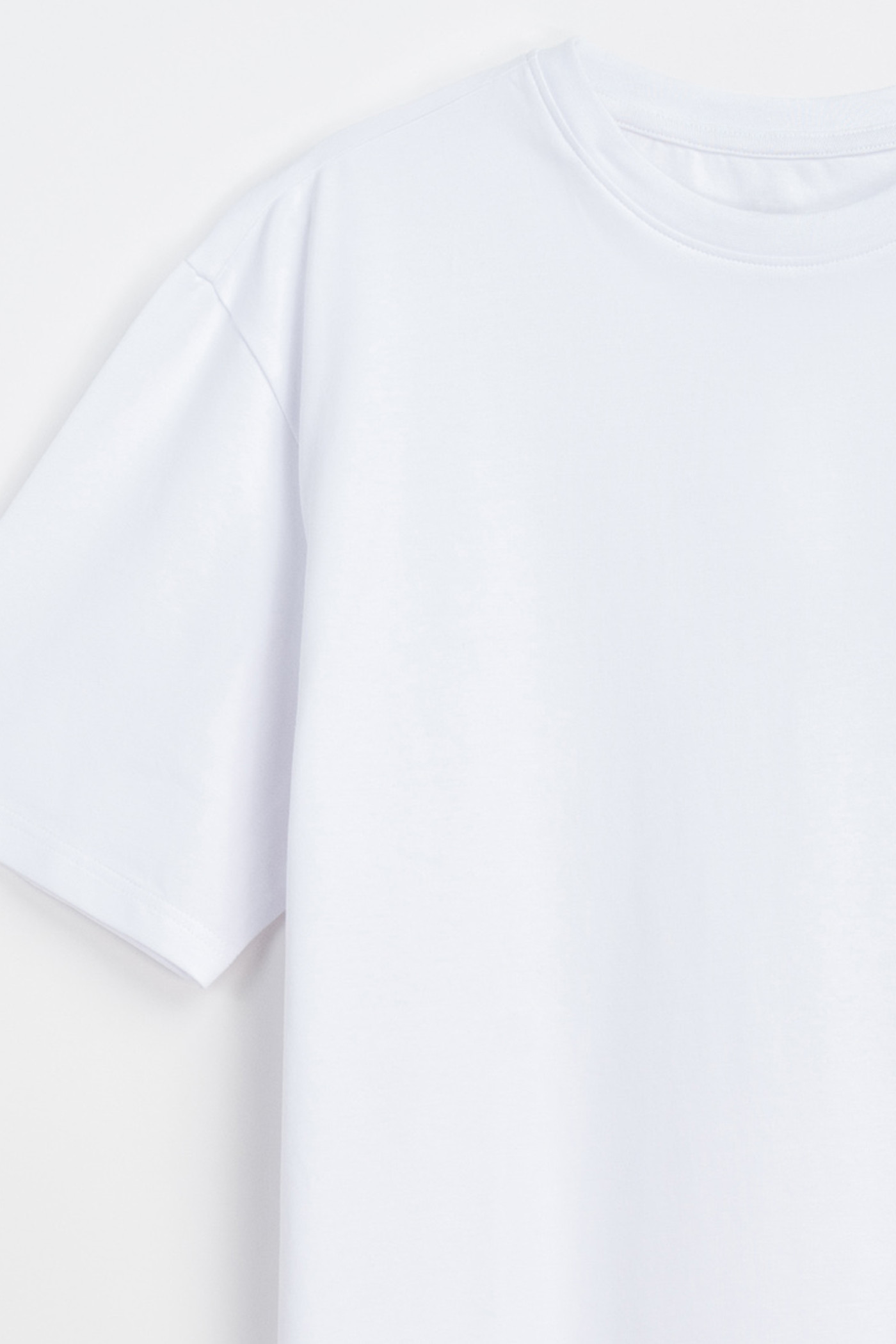 Biały t-shirt bez nadruków Biały t-shirt bez nadruków