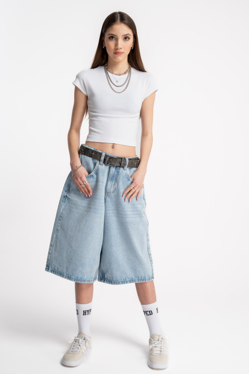 Jasnoniebieskie krótkie spodenki jeansowe model JORTS