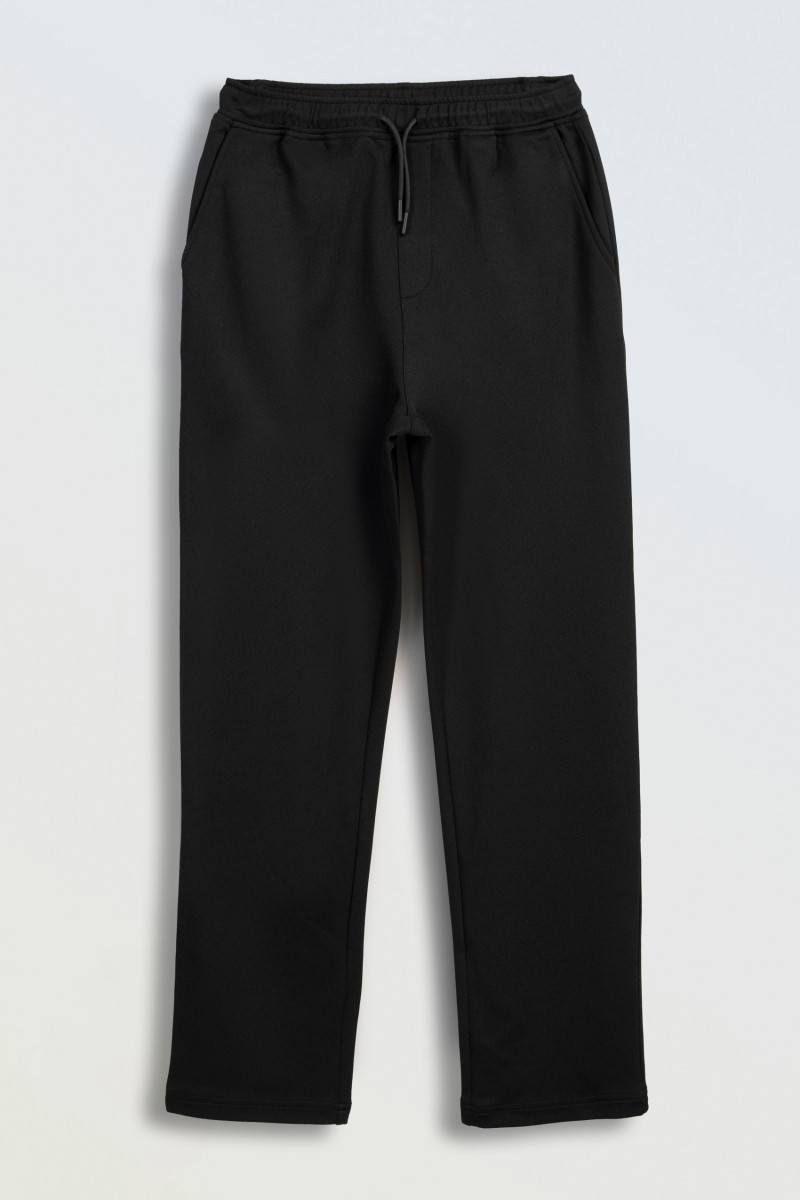 Czarne spodnie garniturowe typu CHINOS