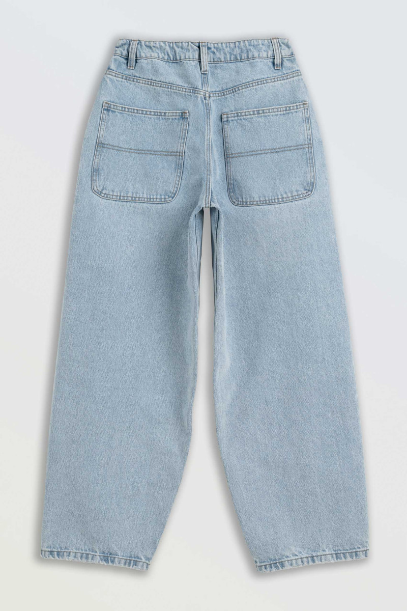 Jasnoniebieskie jeansy BALLOON