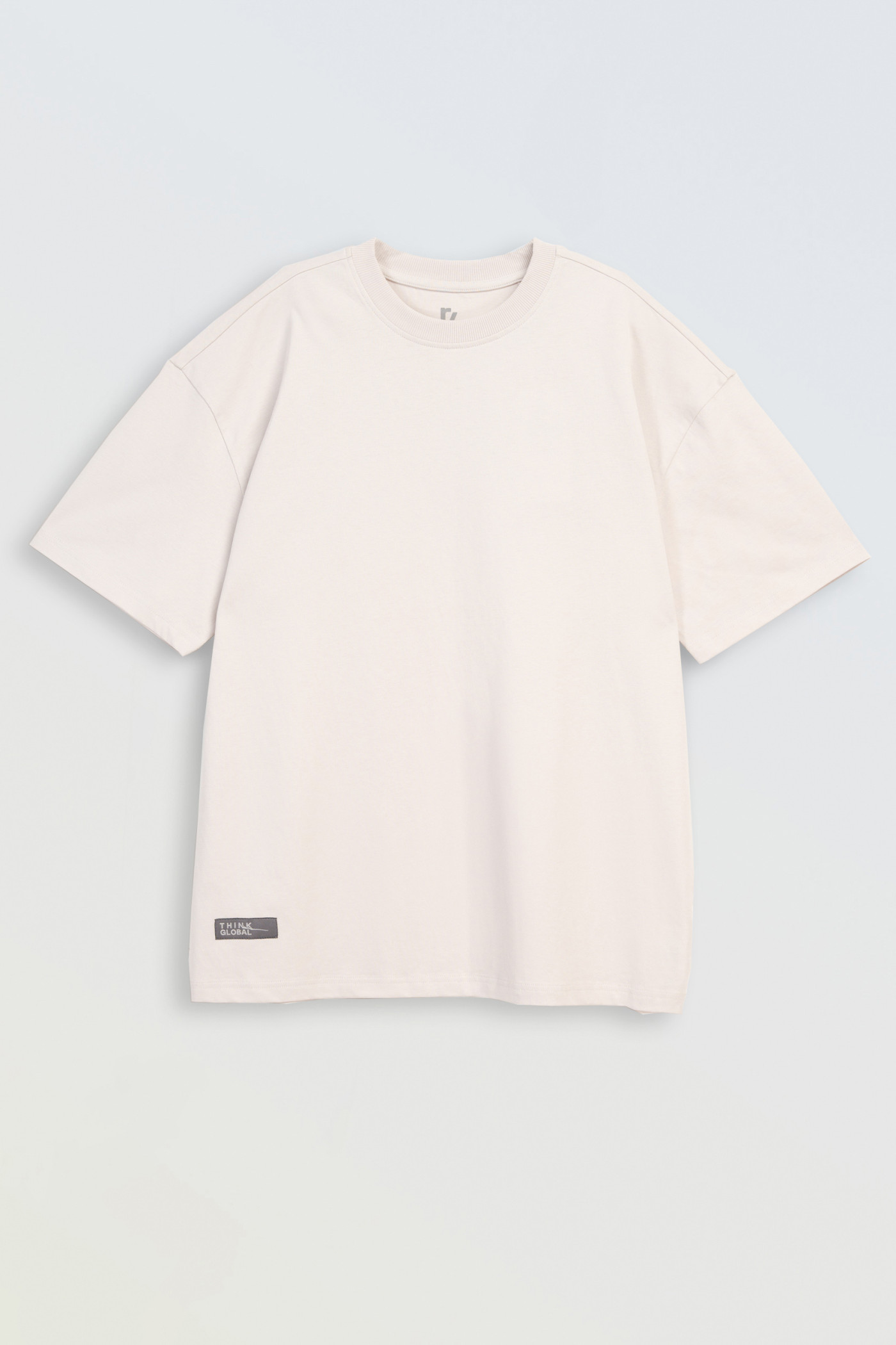 Jasnoszary t-shirt z autorską grafiką z tyłu