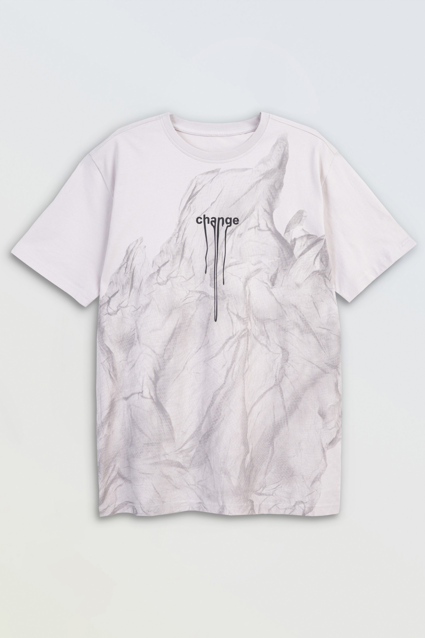 Beżowy t-shirt z autorską grafiką z przodu