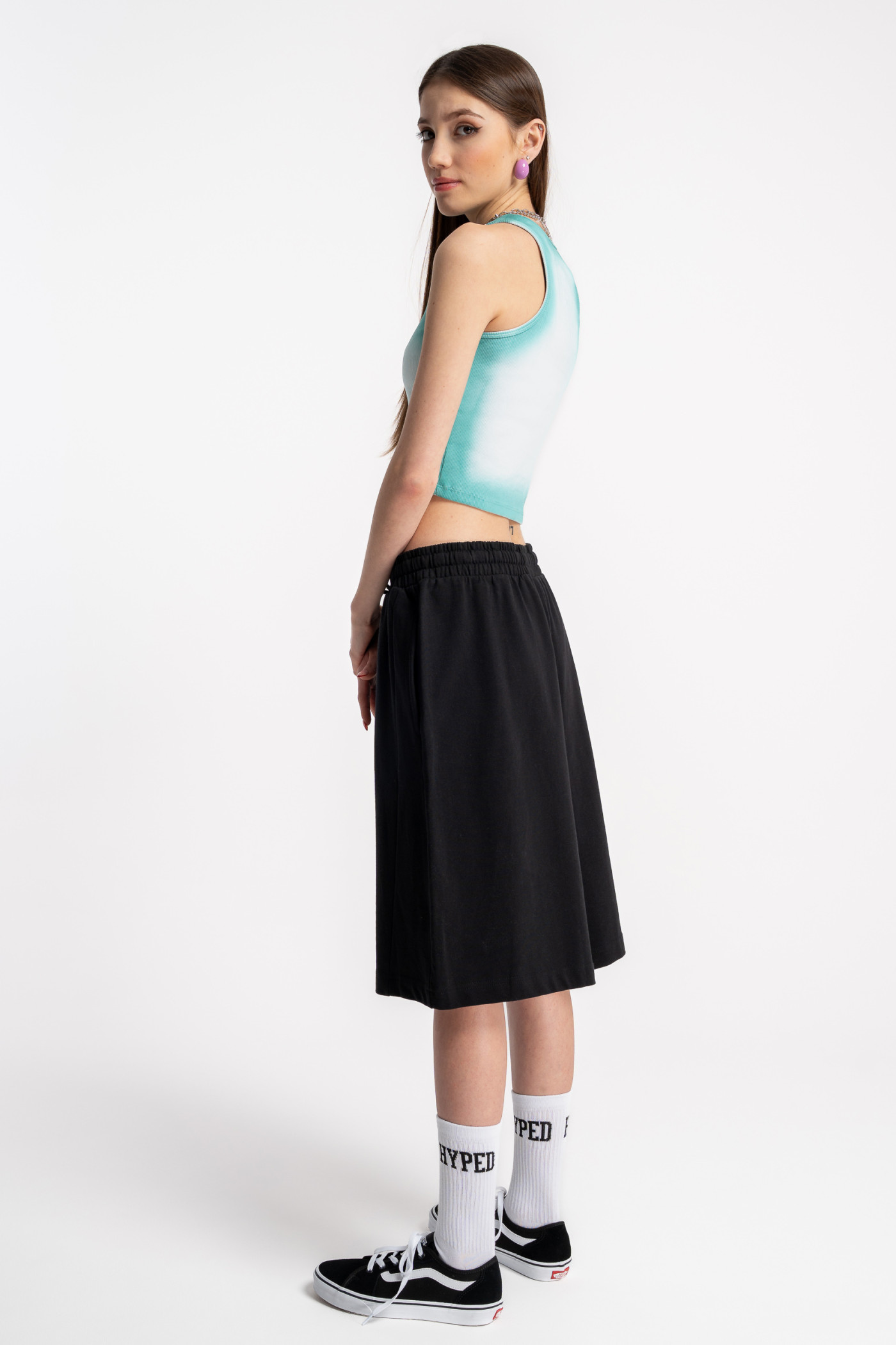 Czarne krótkie spodenki model JORTS