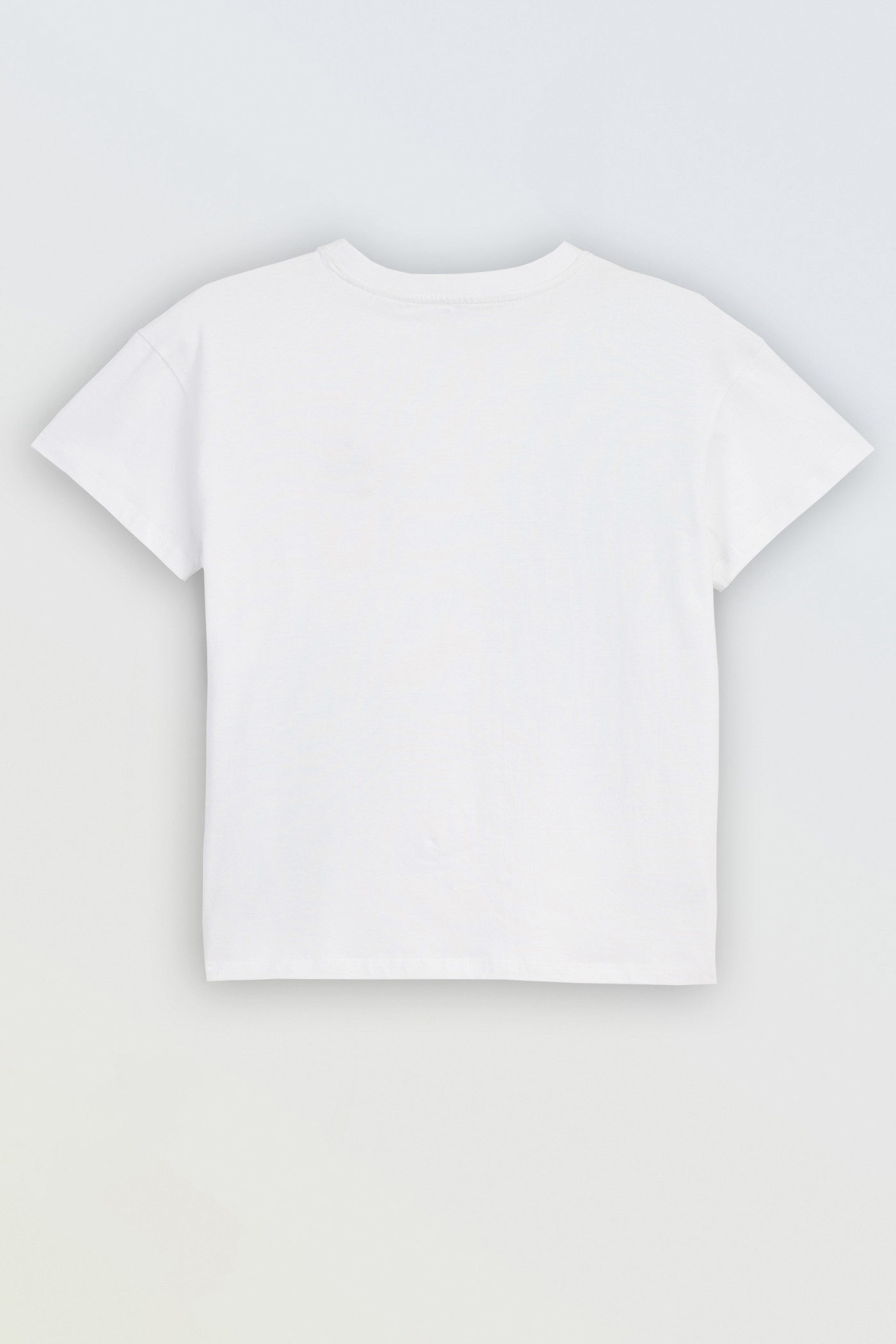 Biały t-shirt z kolorowym nadrukiem z przodu