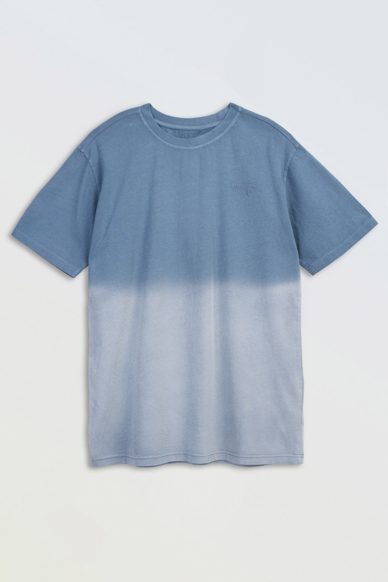 Niebieski t-shirt z efektem ombre