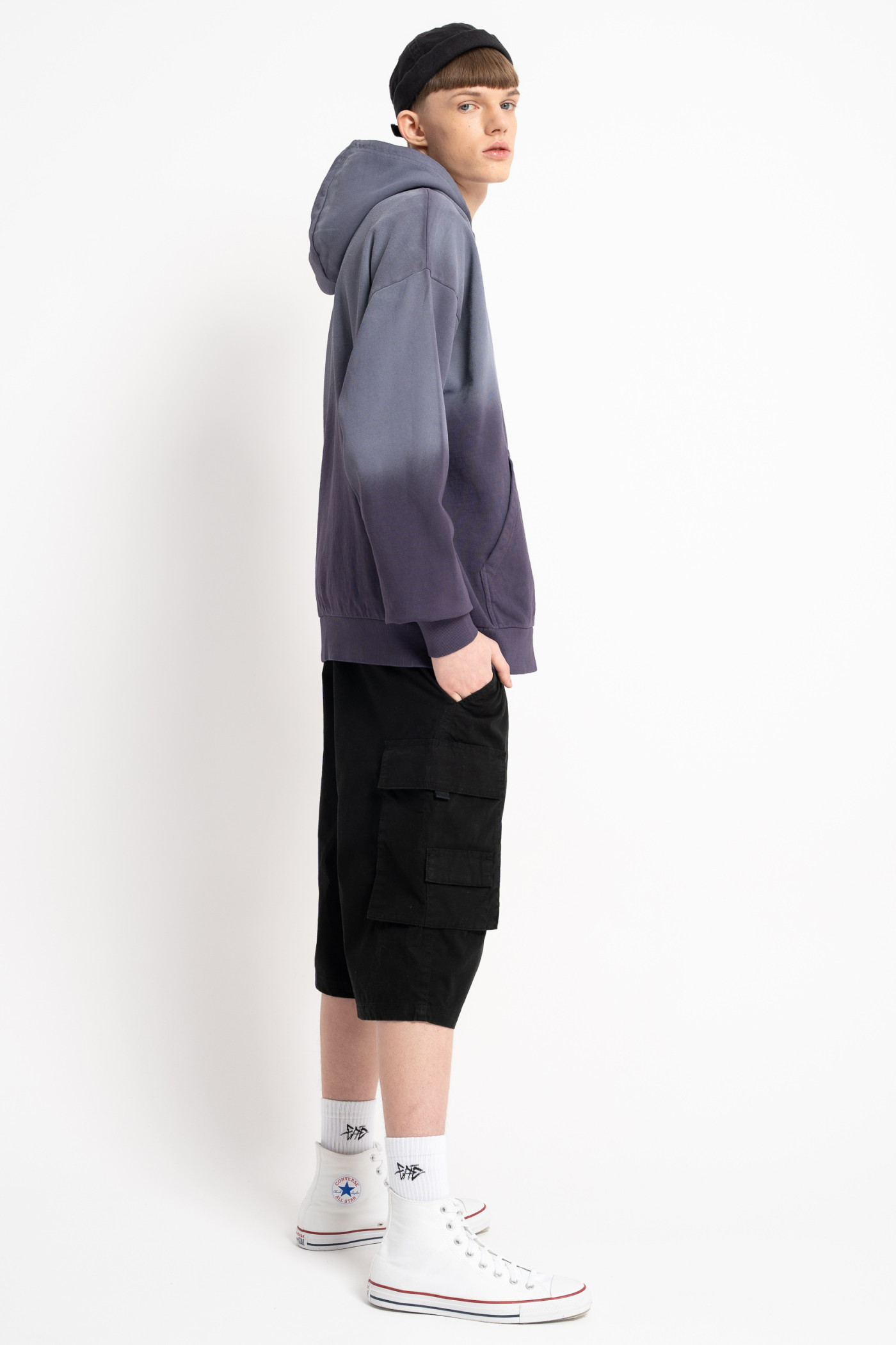 Filoletowa bluza z kapturem z efektem ombre