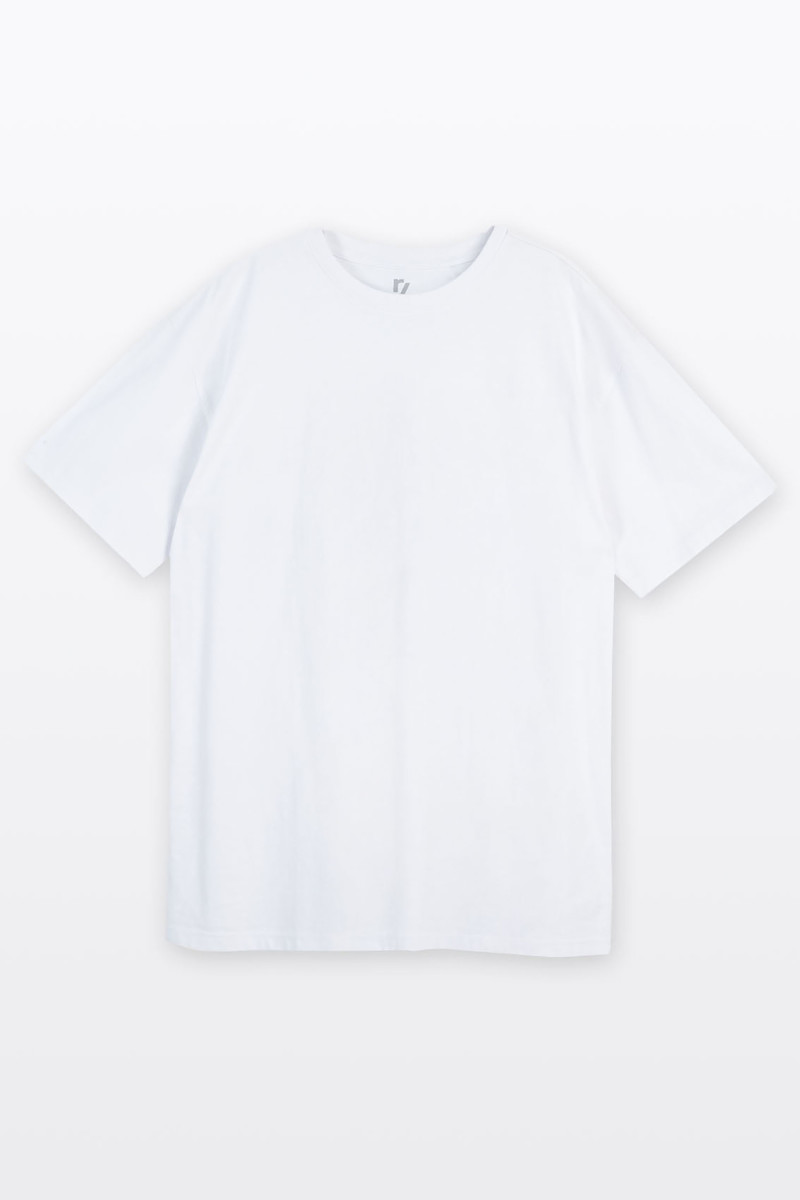 Biały t-shirt z nadrukiem z tyłu