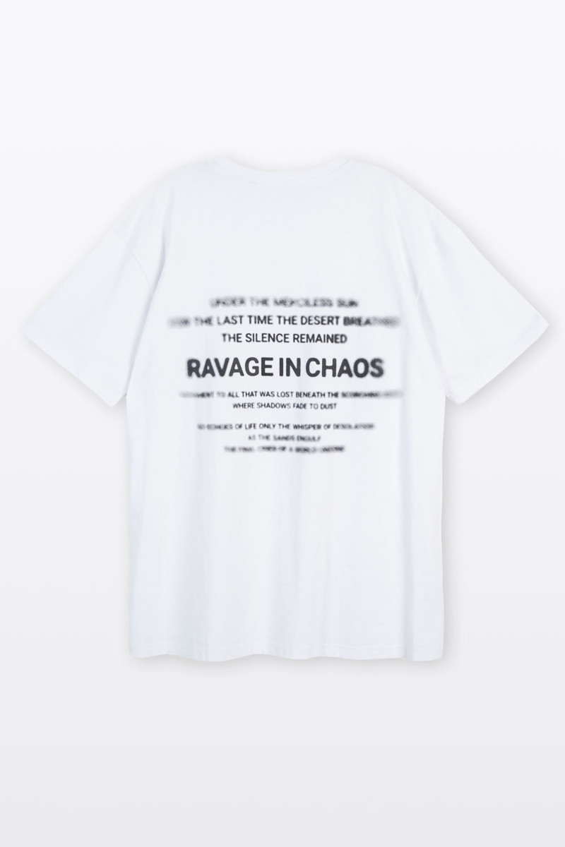 Biały t-shirt z nadrukiem z tyłu