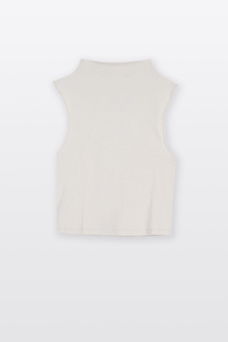 Beżowy CROP TOP z dzianiny prążkowej