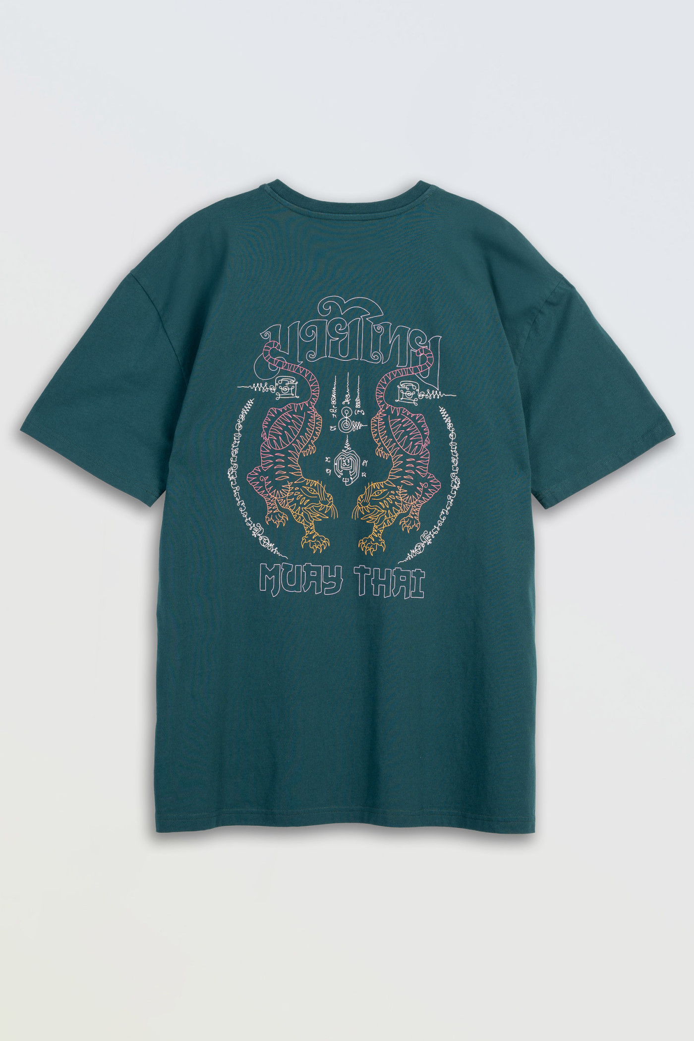 Ciemnozielony t-shirt z autorską grafiką z tyłu