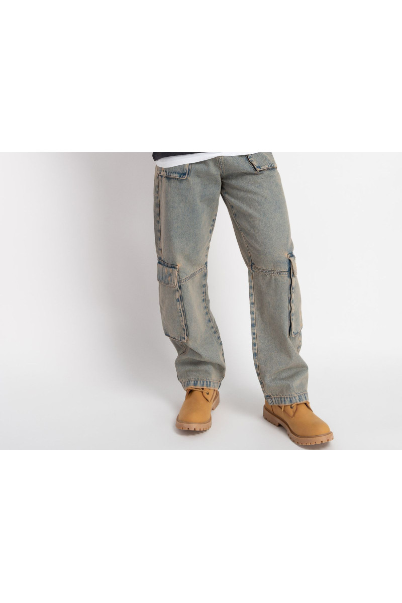 Niebieskie spodnie jeansowe z przestrzennymi kieszeniami model CARPENTER, niebieski