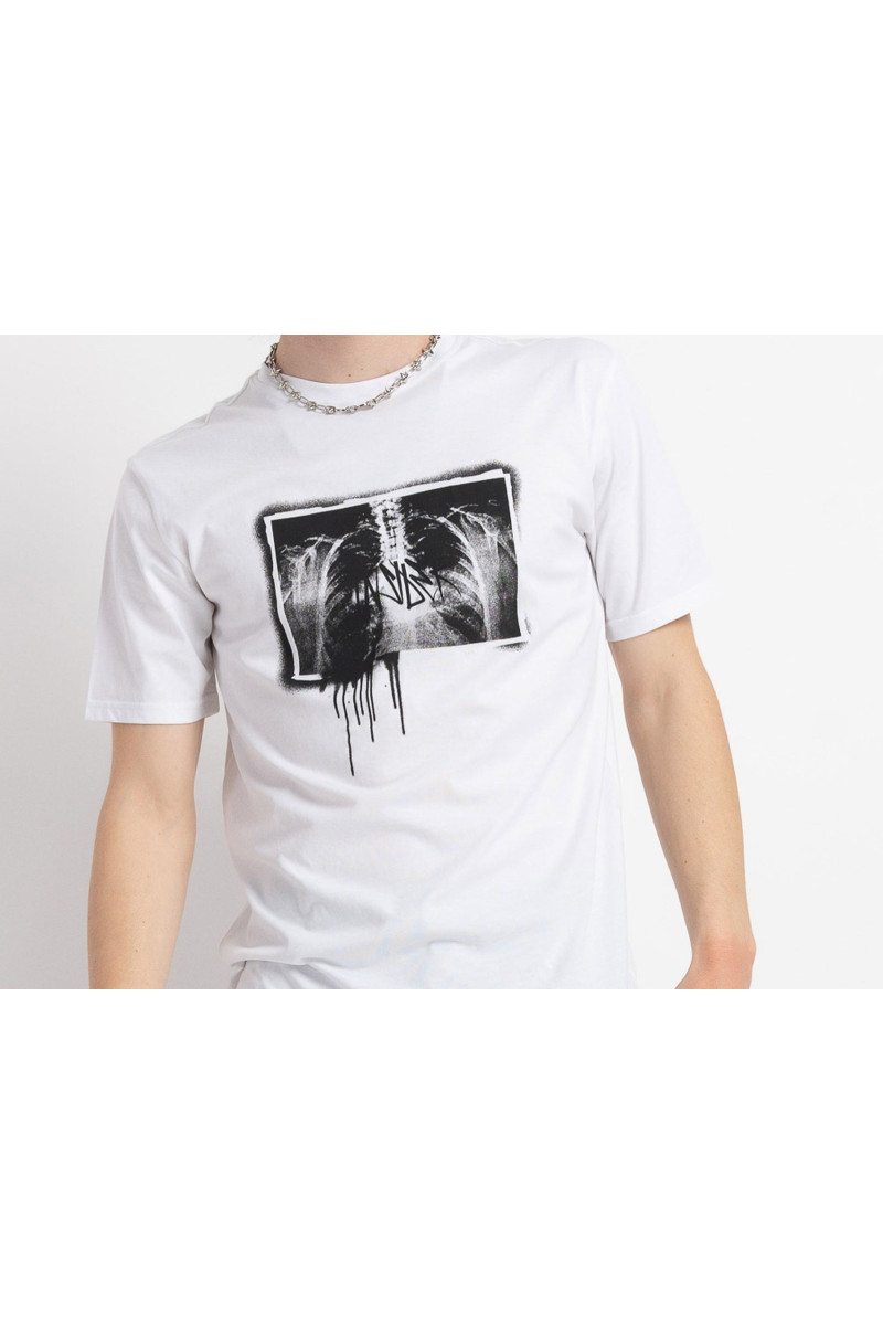 Biały t-shirt z autorską grafiką z przodu, biały