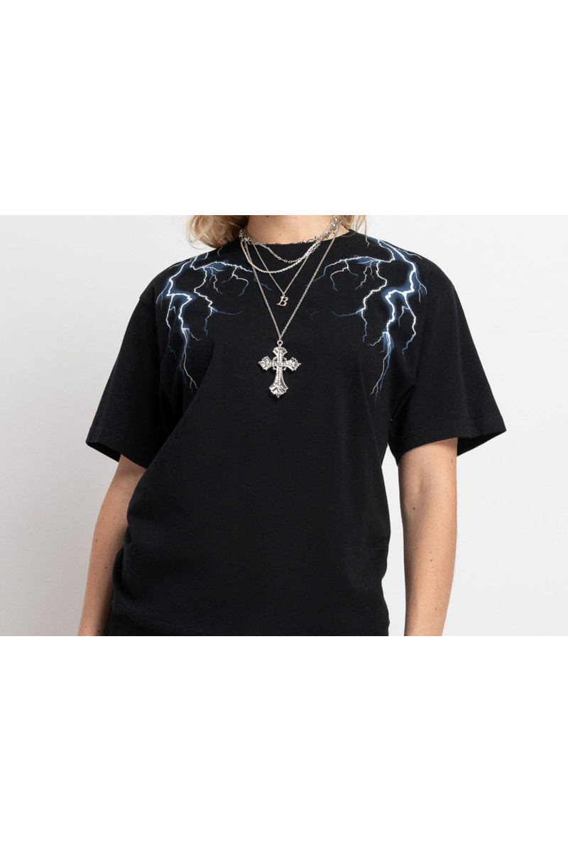 Czarny t-shirt OVERSIZE z autorską grafiką na ramionach, czarny