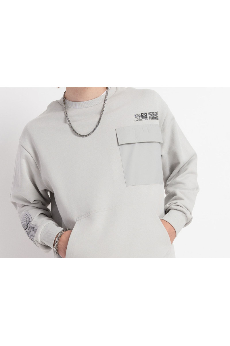 Jasnoszara bluza bez kaptura z modną kieszonką, szary