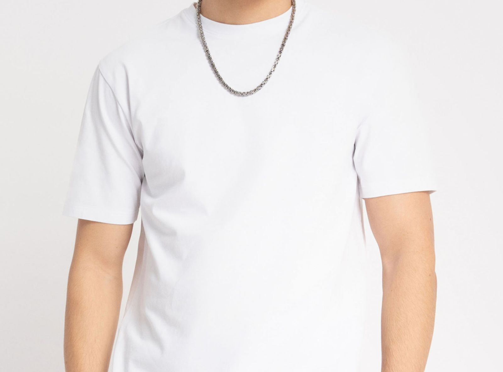 Biały t-shirt bez nadruków Biały t-shirt bez nadruków