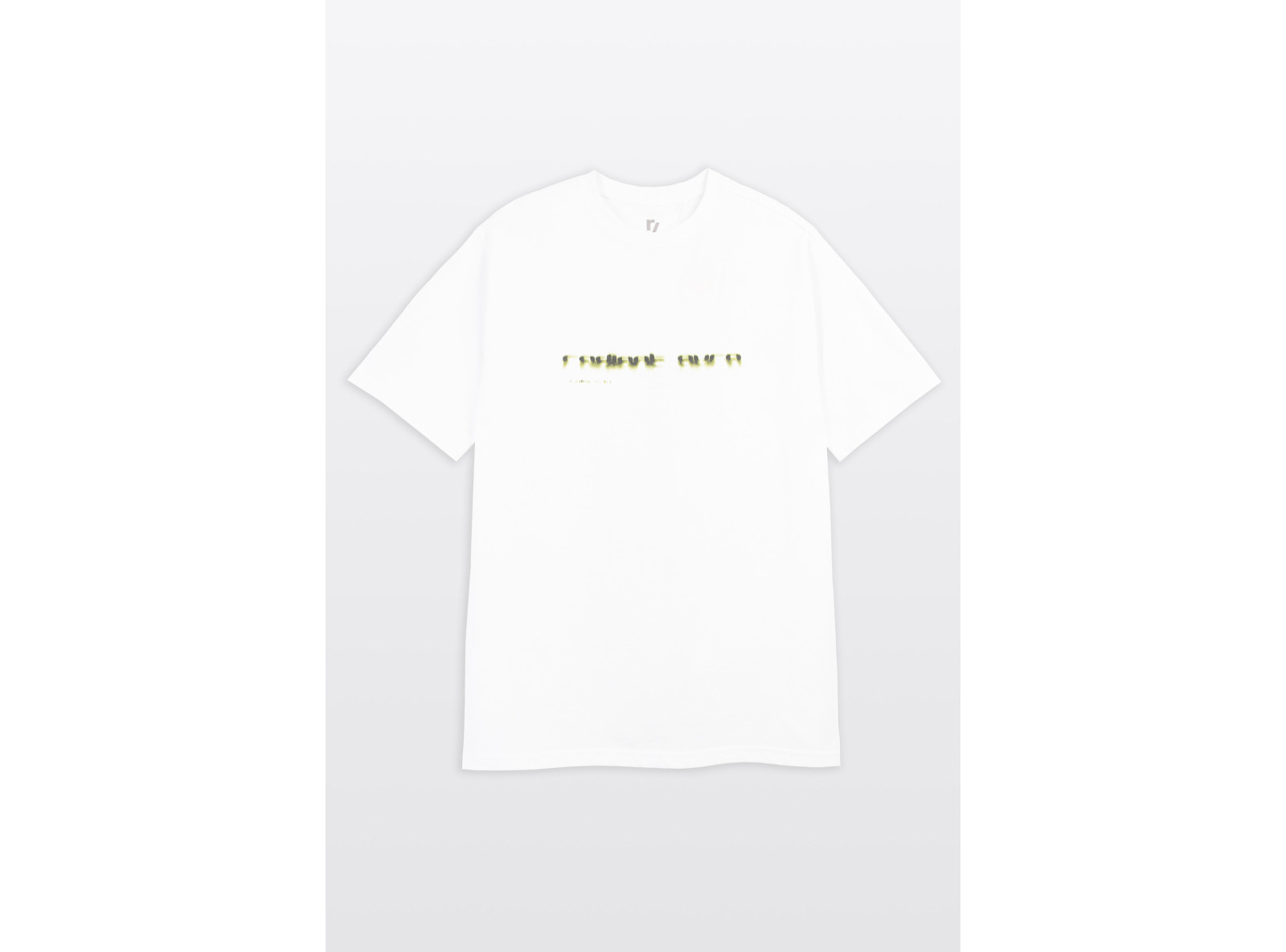 Biały t-shirt z autorską grafiką z tyłu
