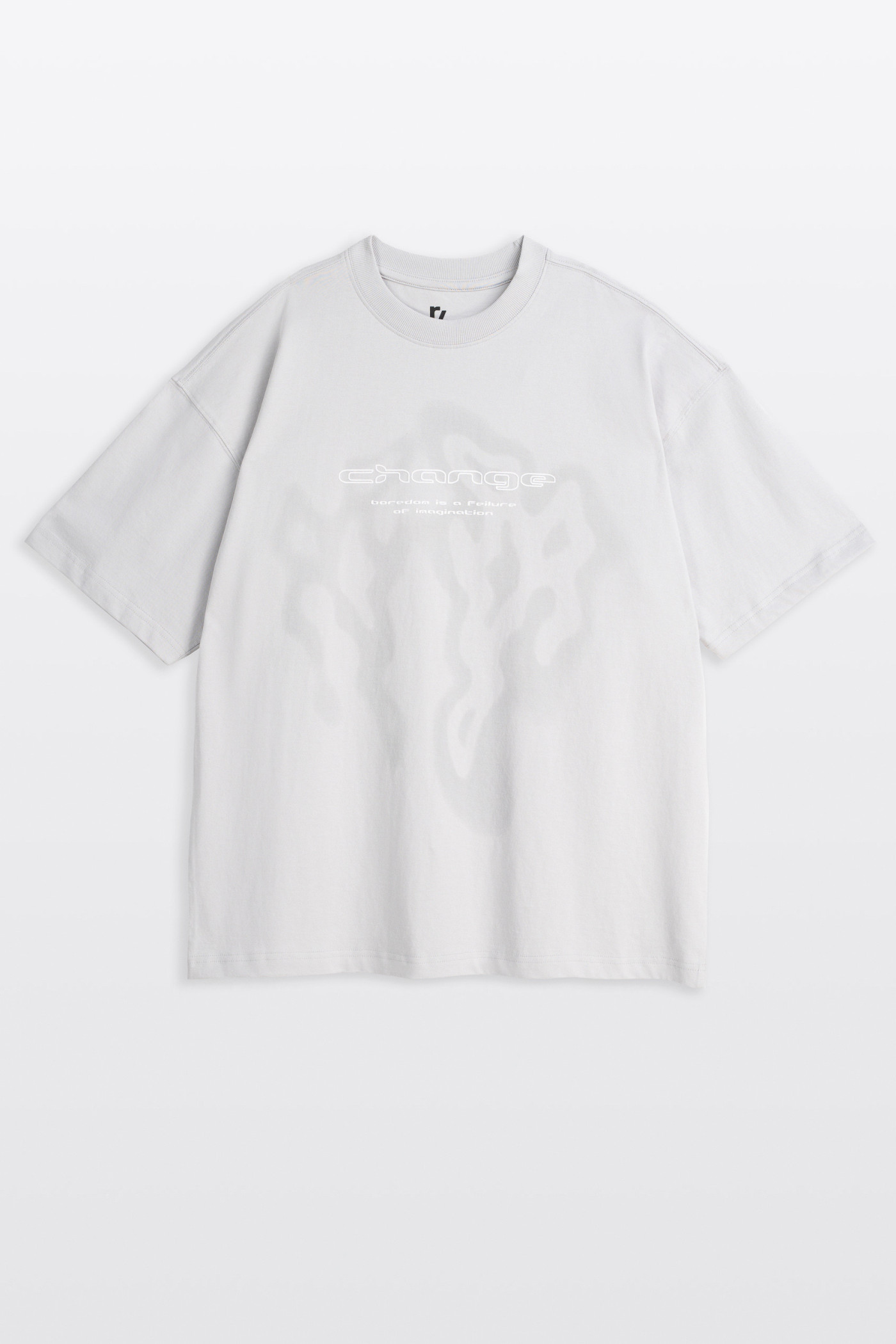 Jasnoszary t-shirt z autorską grafiką z przodu