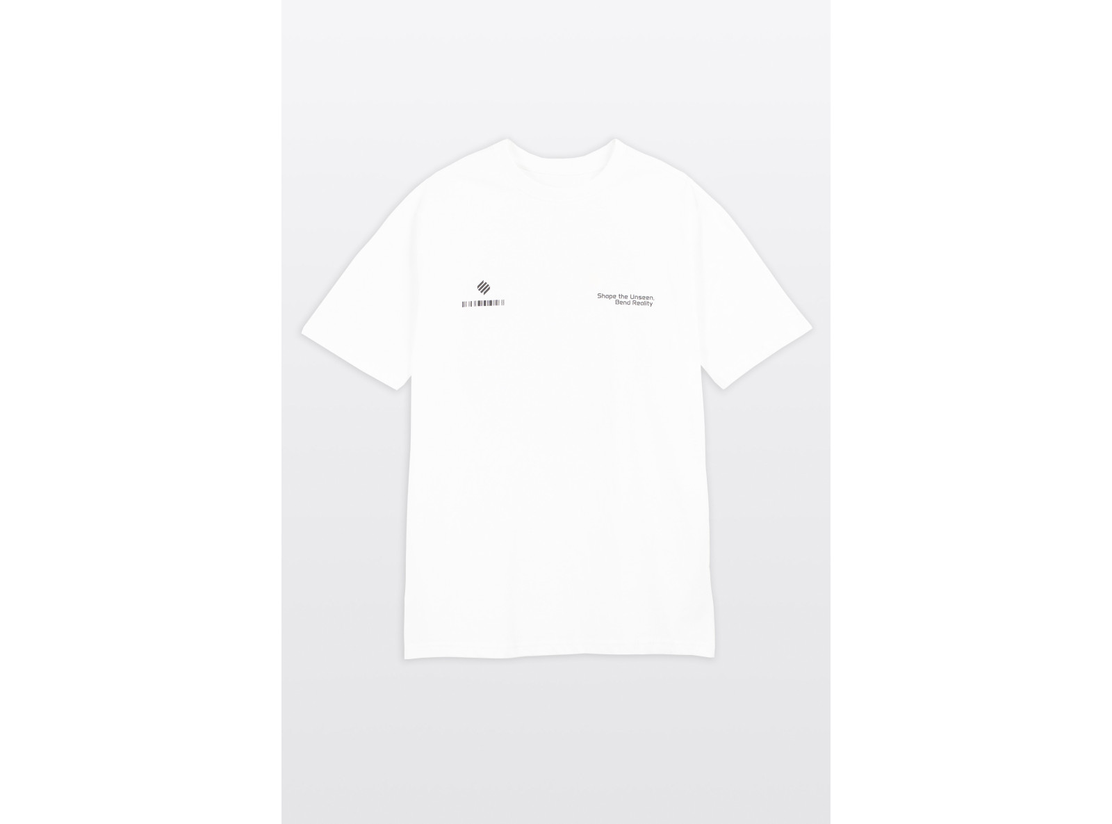 Biały t-shirt z autorską grafiką z tyłu