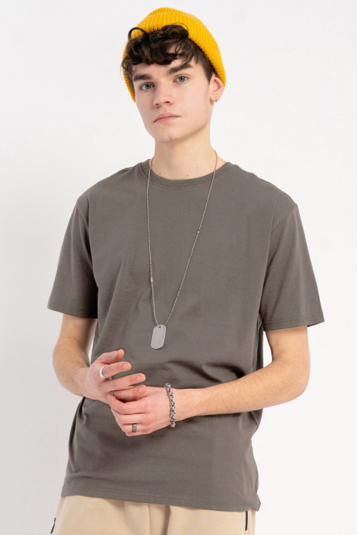 Khaki t-shirt z autorską grafiką z tyłu