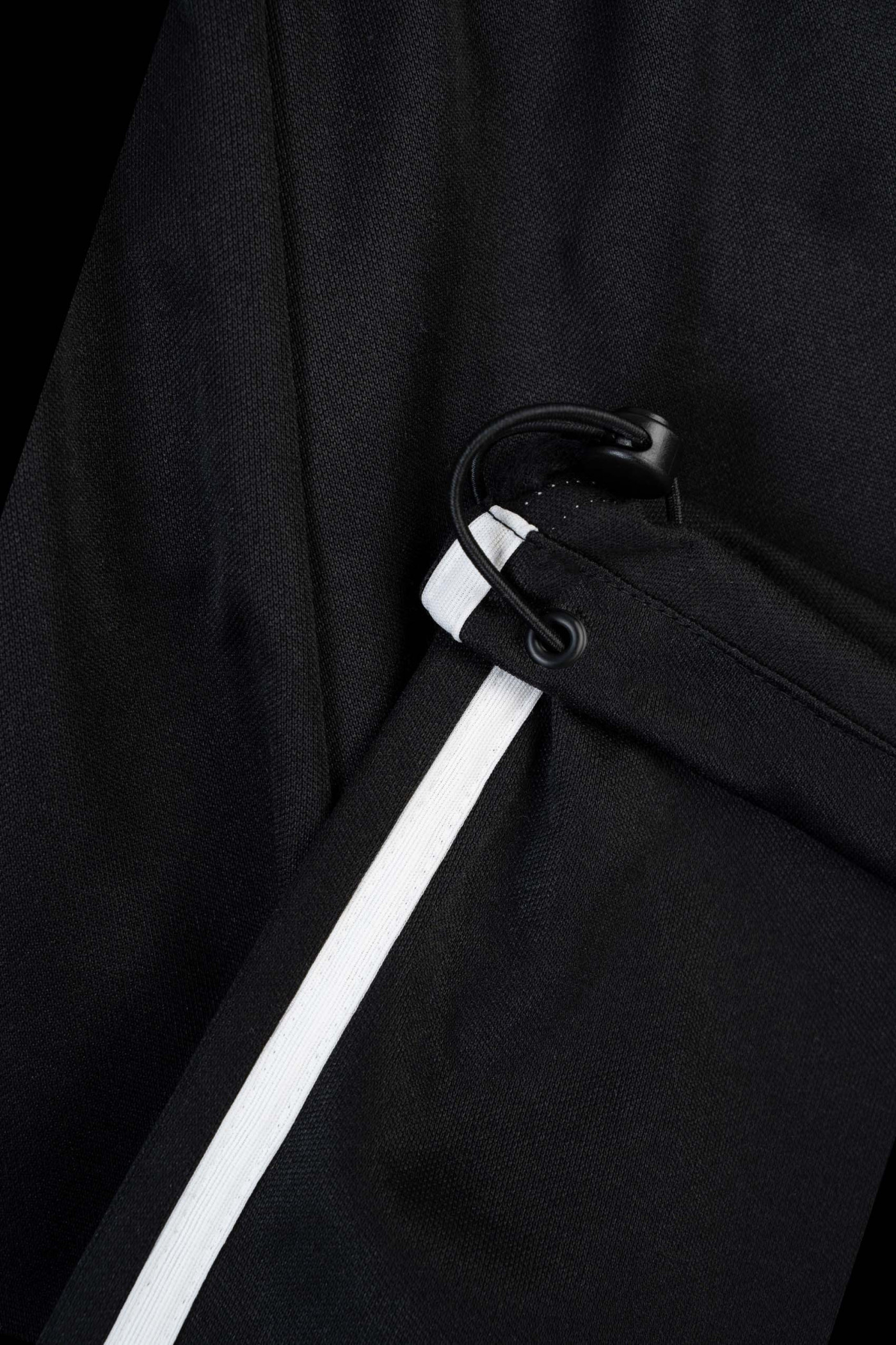Czarne spodnie dresowe WIDE LEG z białym lampasem