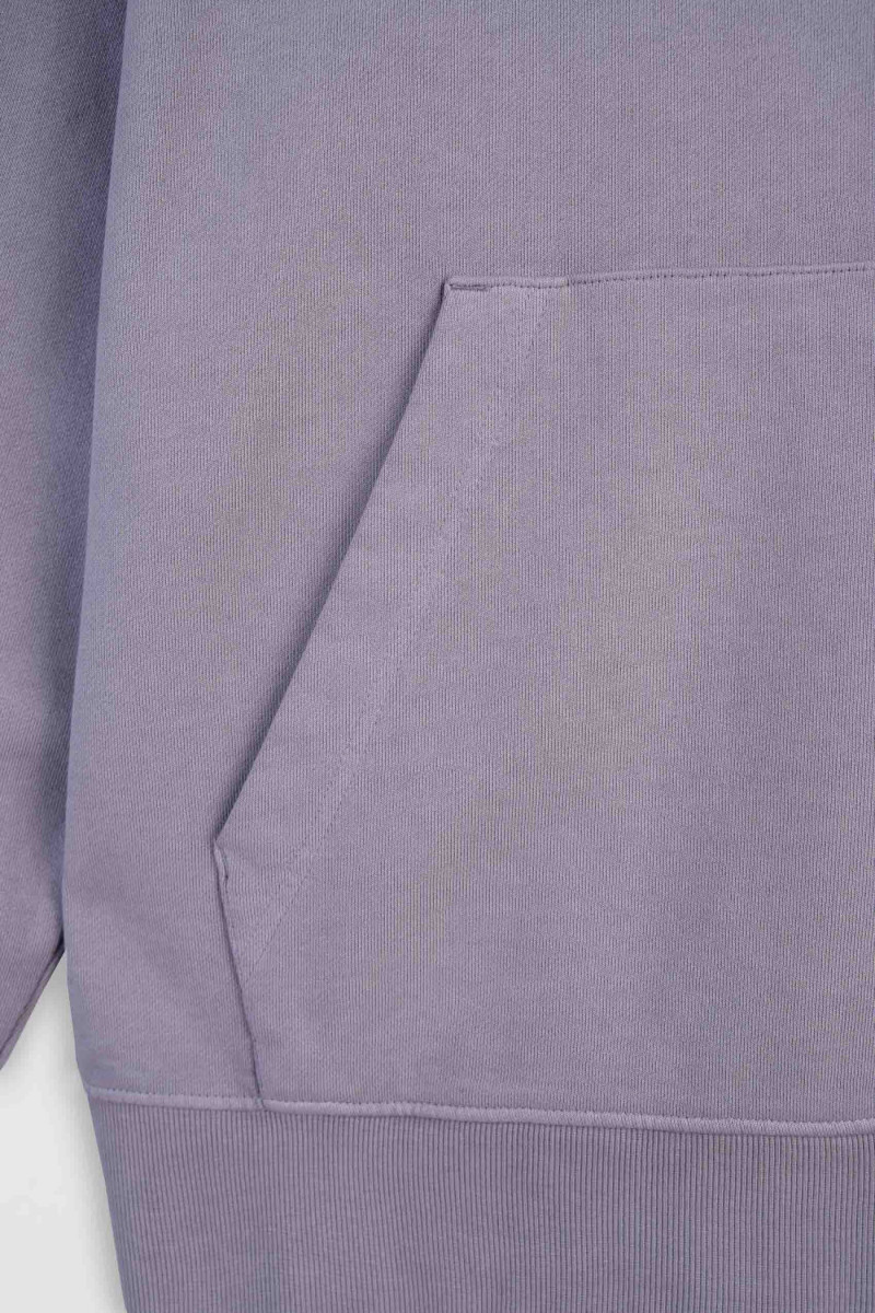 Jasnofioletowa bluza z kapturem bez nadruków