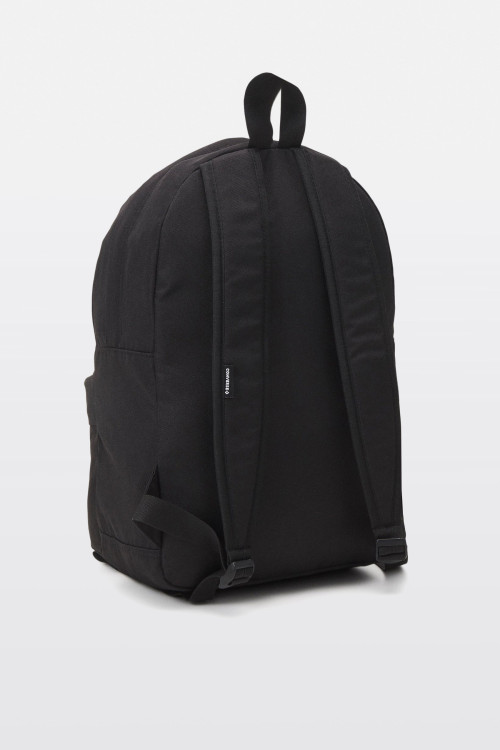 Czarny plecak marki CONVERSE