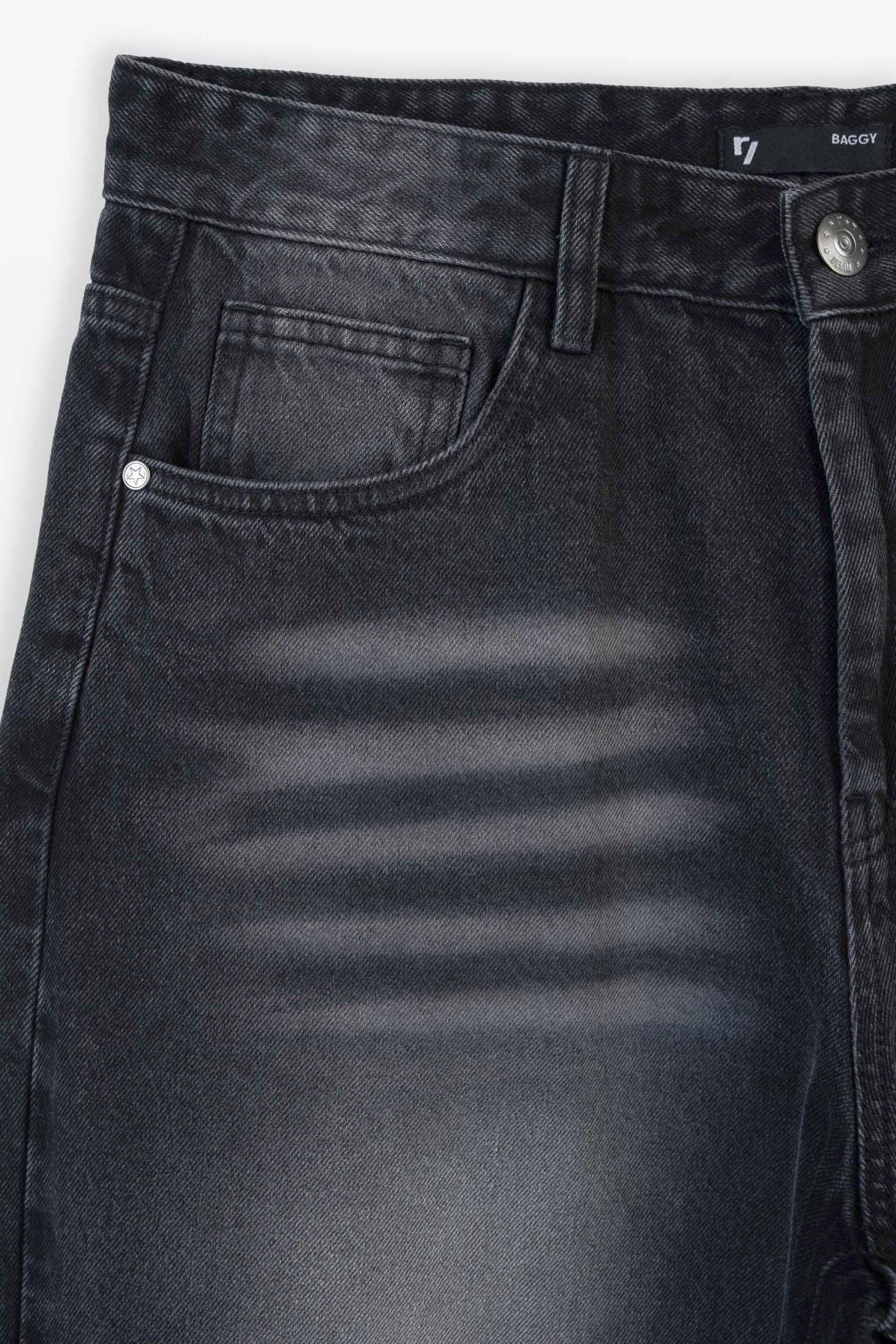 Czarne spodnie jeansowe o kroju BAGGY z efektem sprania