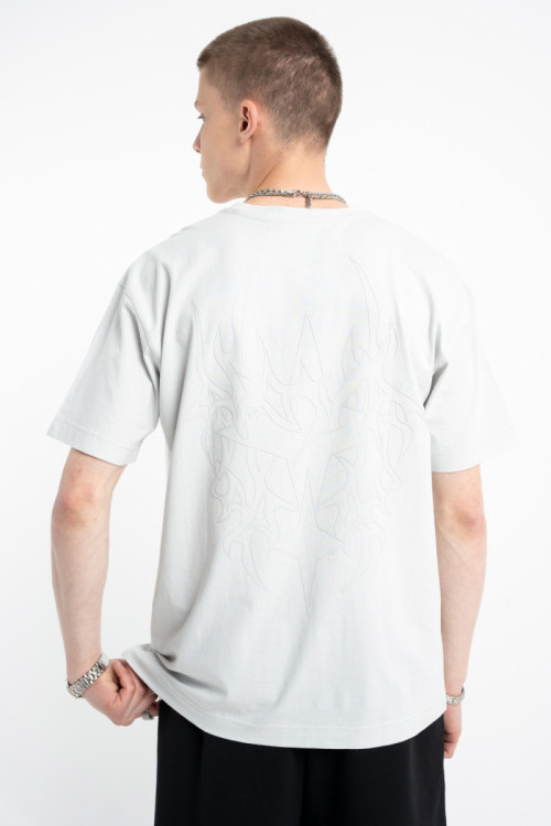 Jasnoniebieski t-shirt LOOSE z autorską grafiką z tyłu