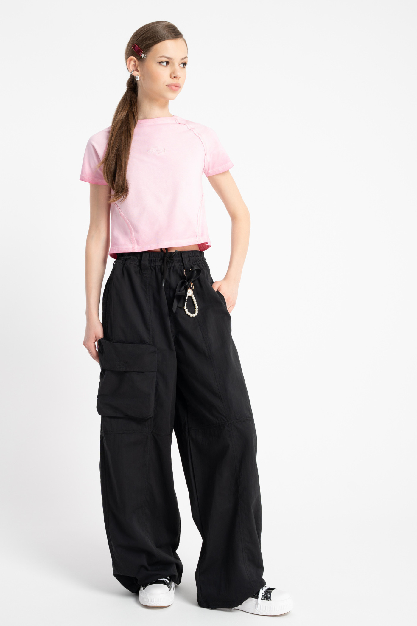 Czarne spodnie WIDE LEG z przestrzenną kieszonką Czarne spodnie WIDE LEG z przestrzenną kieszonką