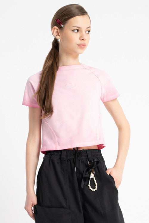 Różowy CROP TOP z efektem sprania Różowy CROP TOP z efektem sprania