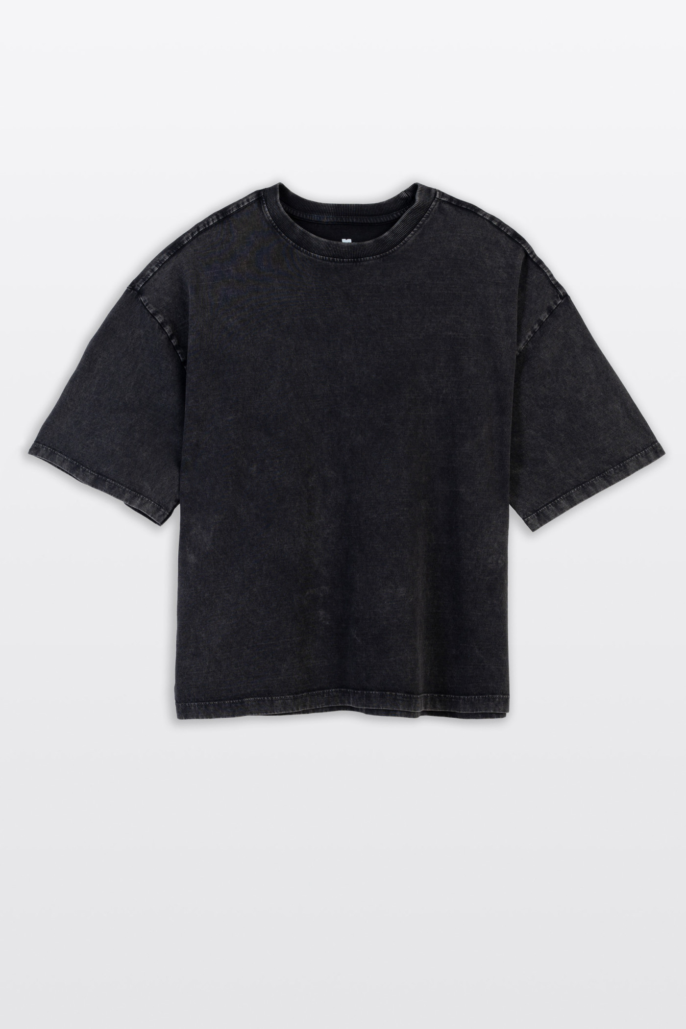 Ciemnoszary t-shirt BOXY z autorską grafiką z tyłu Ciemnoszary t-shirt BOXY z autorską grafiką z tyłu