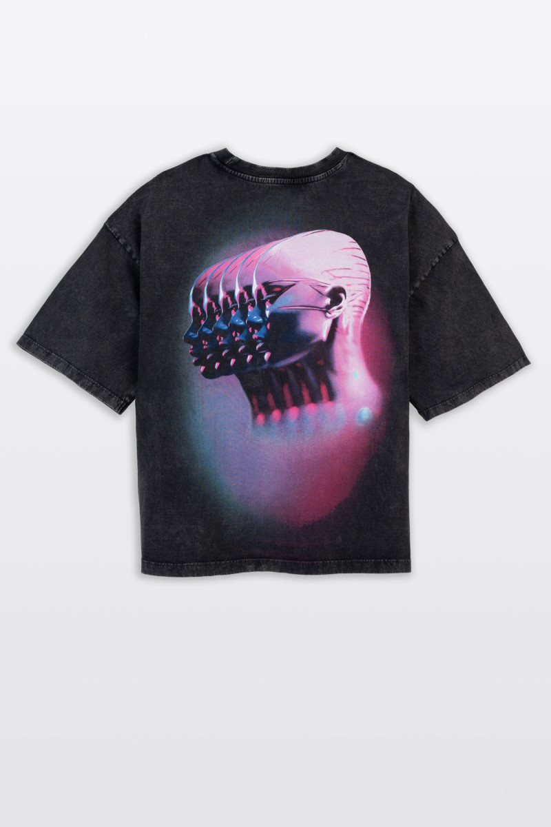 Ciemnoszary t-shirt BOXY z autorską grafiką z tyłu Ciemnoszary t-shirt BOXY z autorską grafiką z tyłu