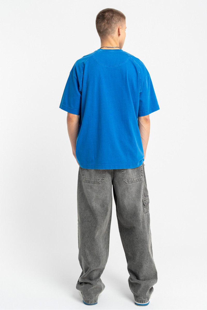 Niebieski t-shirt OVERSIZE z efektem sprania Niebieski t-shirt OVERSIZE z efektem sprania