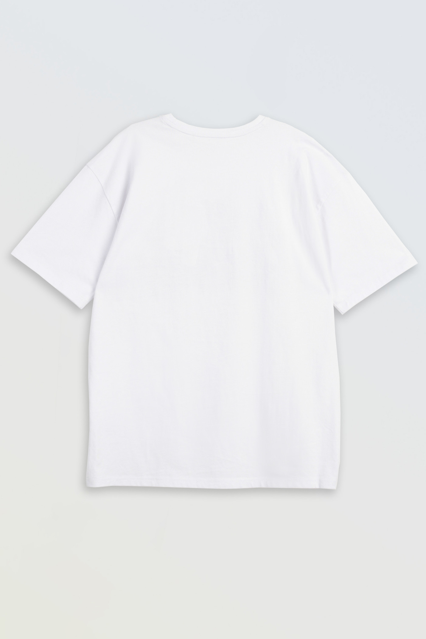 Biały t-shirt LOOSE z autorską grafiką z przodu Biały t-shirt LOOSE z autorską grafiką z przodu
