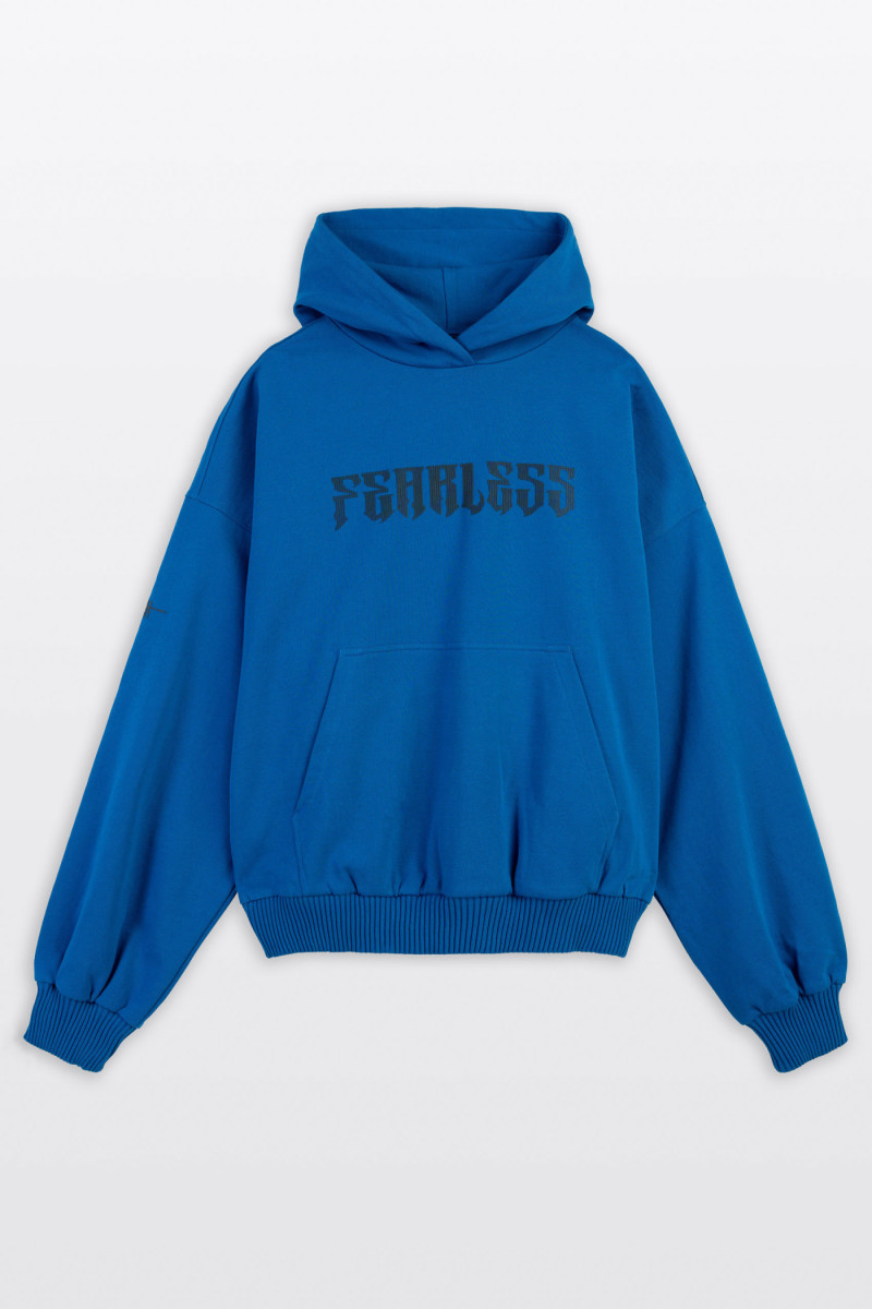 Kobaltowa bluza BOXY z kapturem z nadrukiem z przodu Kobaltowa bluza BOXY z kapturem z nadrukiem z przodu