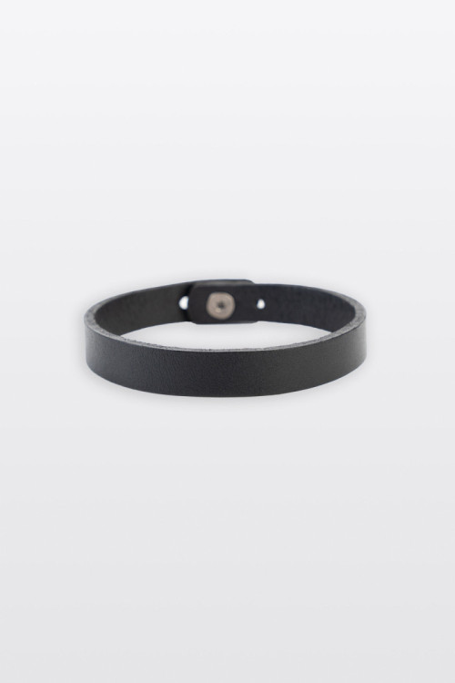 Czarna skórzana bransoletka