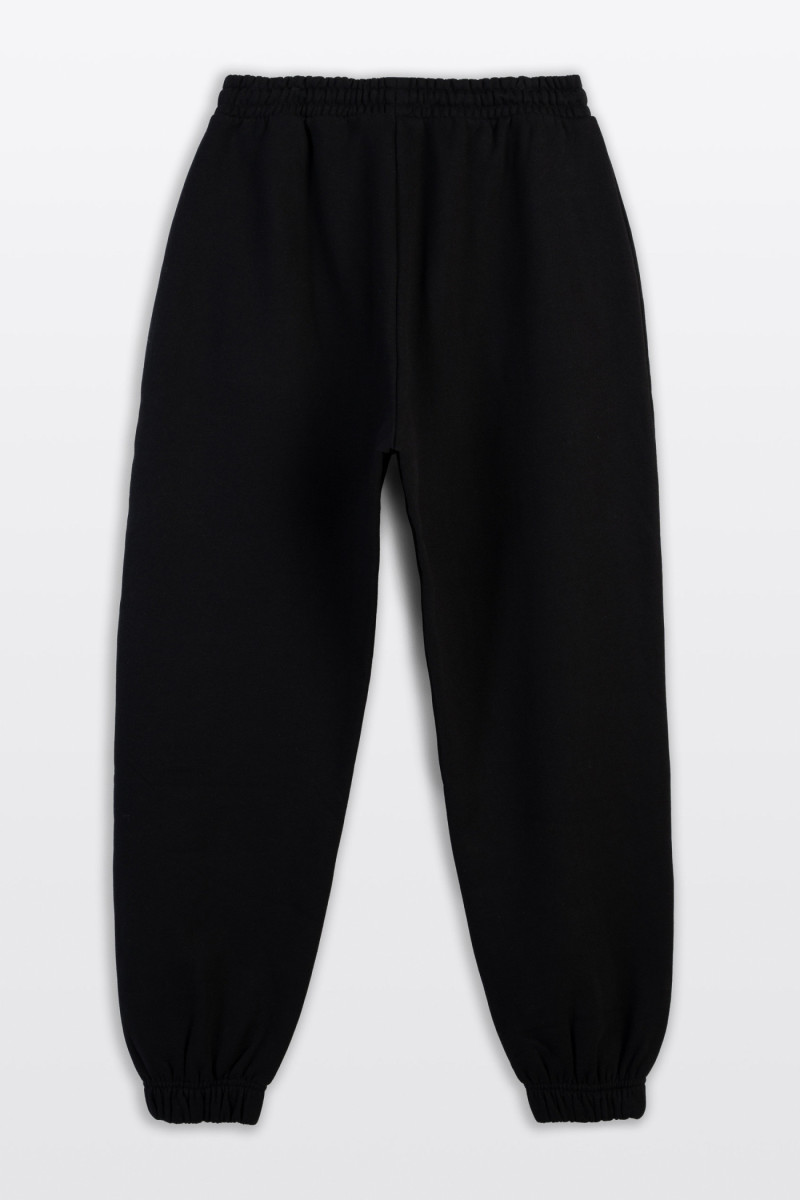 Czarne spodnie dresowe OVERSIZE bez nadruków Czarne spodnie dresowe OVERSIZE bez nadruków