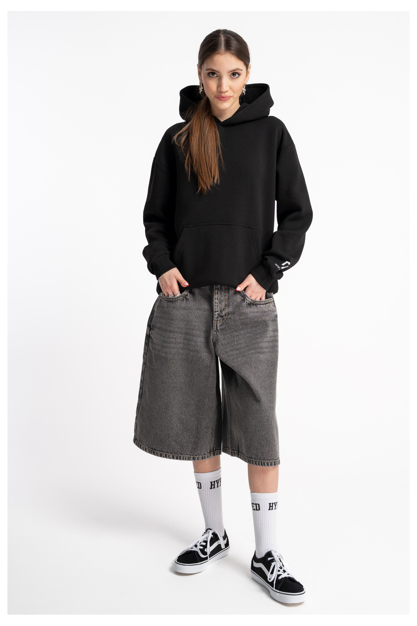 Czarna bluza UNISEX REGULAR z kapturem ALLERGIC TO BULLSHIT