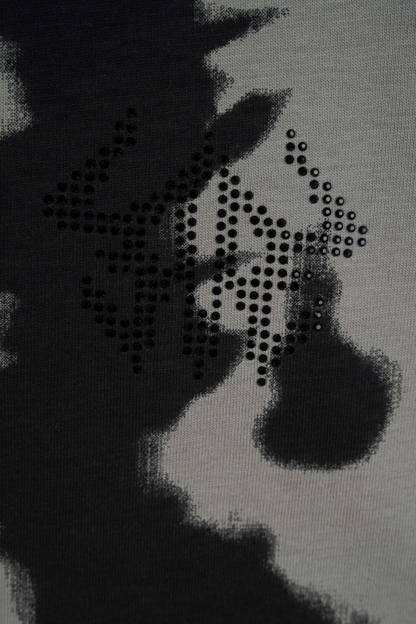 Szary t-shirt LOOSE z nadrukiem na całości